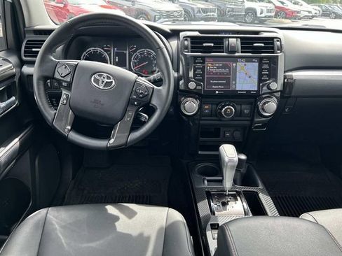 Used 2024 Toyota 4Runner TRD Off-Road Premium w/ Moonroof Package AWD/4WD image 17