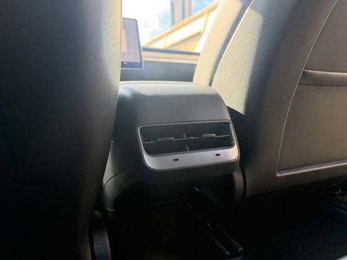 Used 2022 Tesla Model 3 RWD image 19