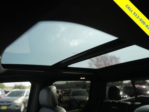 Used 2015 Ford F150 Platinum w/ Equipment Group 701A Luxury image 11