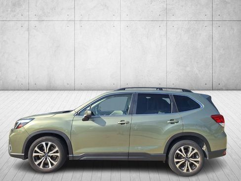 Used 2021 Subaru Forester Limited image 9