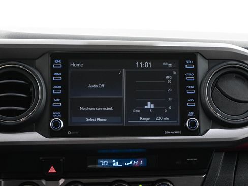 Used 2022 Toyota Tacoma SR5 AWD/4WD image 18