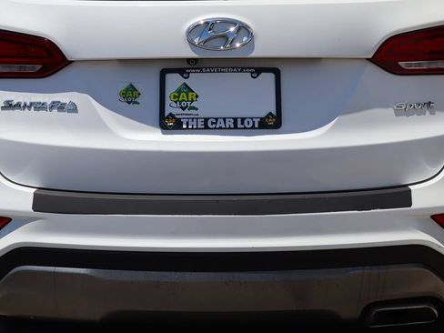 Used 2017 Hyundai Santa Fe Sport FWD image 21