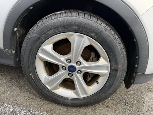 Used 2014 Ford Escape SE image 13