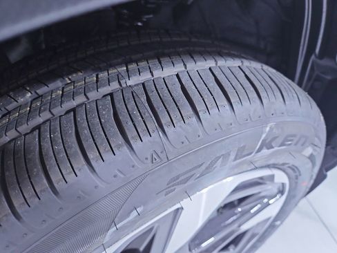 New 2025 Subaru Crosstrek 2.5i Limited w/ Crosstrek Mirror Package image 27