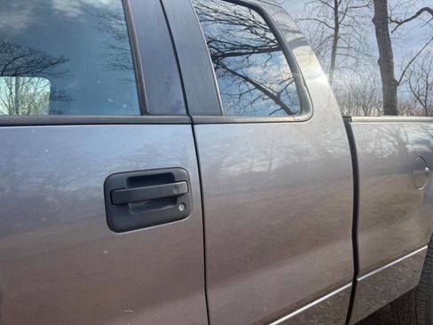 Used 2011 Ford F150 XLT image 28