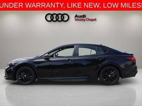 Used 2026 Toyota Camry SE FWD image 2