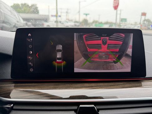 Used 2019 BMW 530i w/ Convenience Package RWD image 20