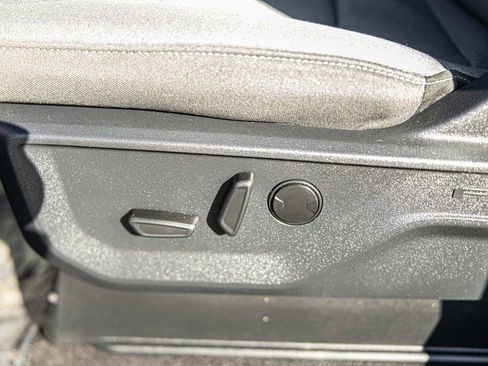 Used 2024 Ford F150 XLT w/ Equipment Group 303A High image 21