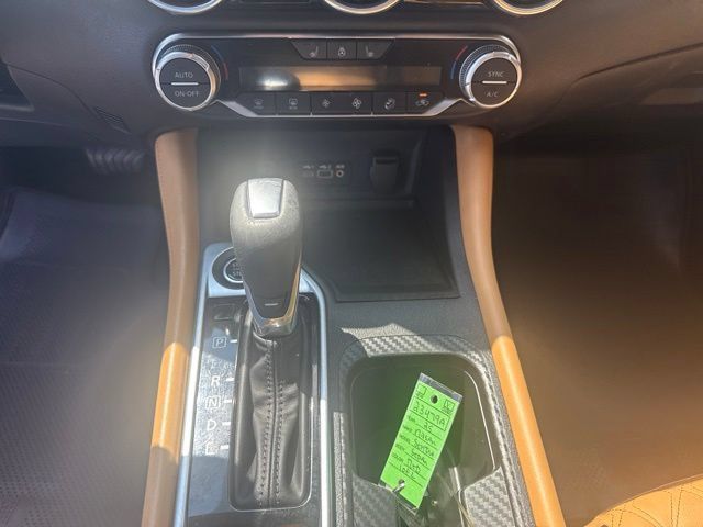 Used 2025 Nissan Sentra SV w/ SV Premium Package FWD image 17