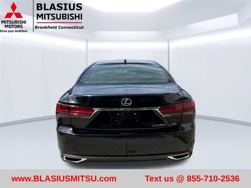 Used 2023 Lexus LS 500 AWD w/ Luxury Package image 10