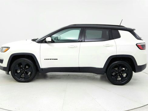 Used 2021 Jeep Compass Latitude AWD/4WD image 2