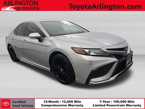 Used 2022 Toyota Camry XSE FWD image 1