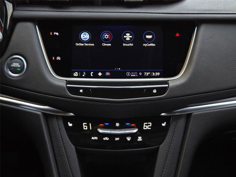 New 2026 Cadillac XT5 Luxury w/ LPO, Floor Liner Package AWD/4WD image 17