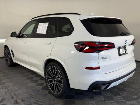Used 2026 BMW X5 xDrive40i w/ M Sport Package AWD/4WD image 4