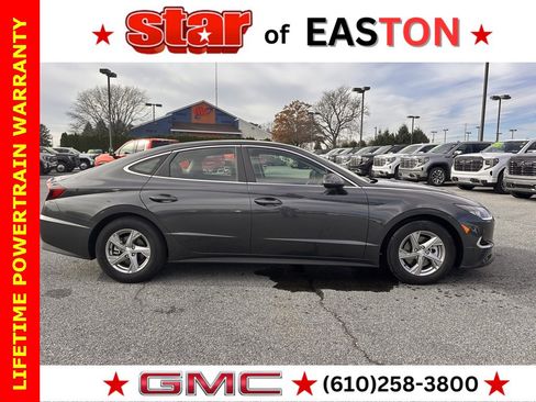 Used 2022 Hyundai Sonata SE image 3