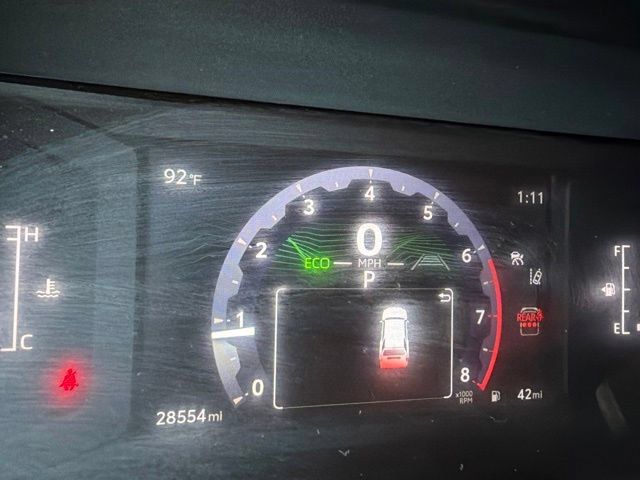 Used 2025 Toyota 4Runner SR5 AWD/4WD image 29