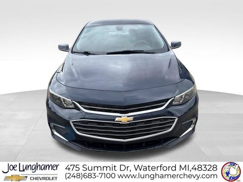 Used 2017 Chevrolet Malibu LT FWD image 8