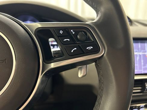 Certified 2020 Porsche Cayenne AWD/4WD image 17