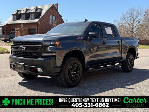 Used 2021 Chevrolet Silverado 1500 LT Trail Boss w/ LPO, Dark Essentials Package image 6