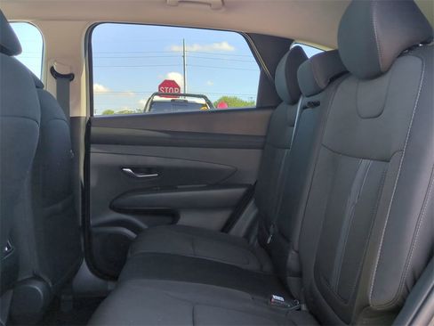 New 2026 Hyundai Tucson SEL image 16