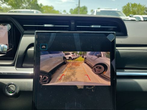 New 2027 GMC Terrain Elevation FWD image 13