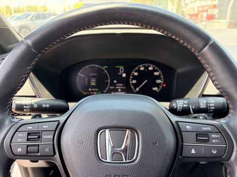 Used 2024 Honda CR-V Sport image 26