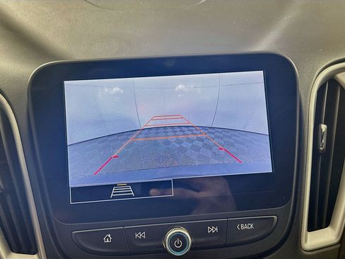 Used 2023 Chevrolet Malibu LT FWD image 21