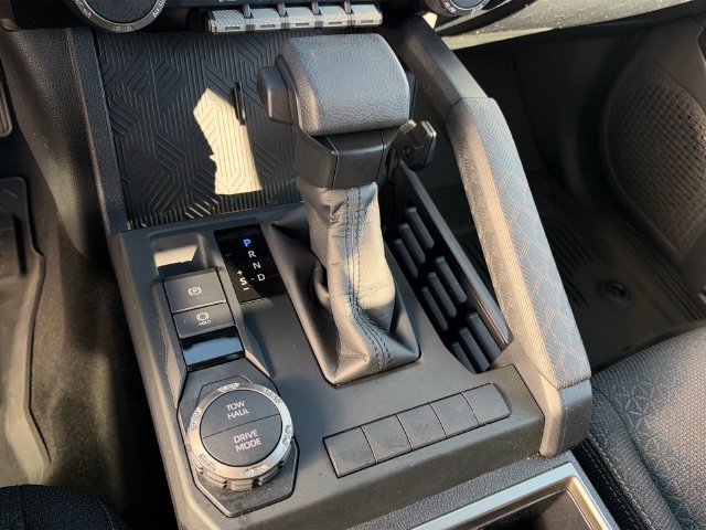 Used 2026 Toyota 4Runner SR5 RWD image 26