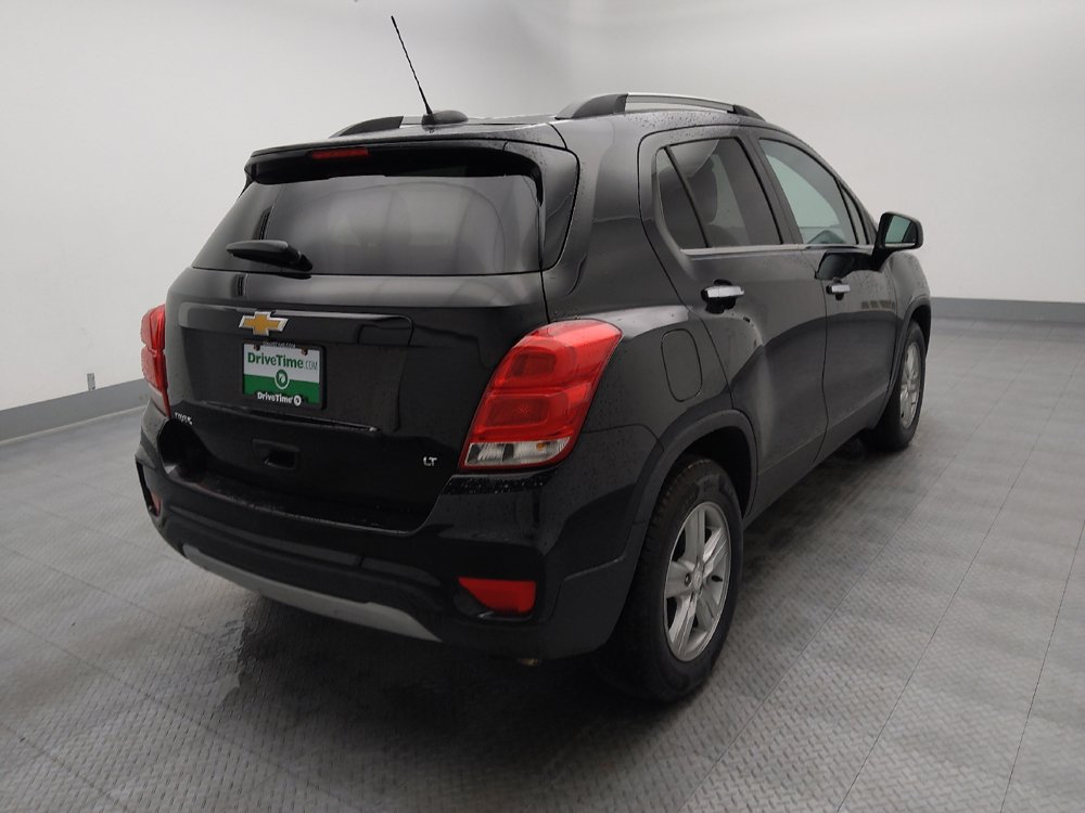 Used 2020 Chevrolet Trax LT w/ LT Convenience Package FWD image 9