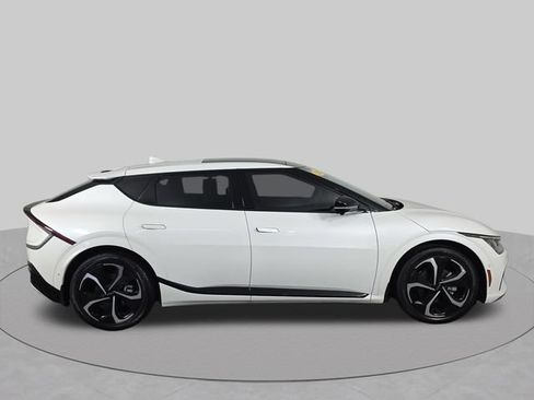 Used 2022 Kia EV6 GT-Line AWD/4WD image 43