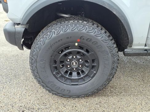 New 2026 Ford Bronco Badlands AWD/4WD image 23