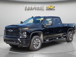 New 2026 Chevrolet Silverado 2500 Custom w/ Custom Value Package AWD/4WD video 1