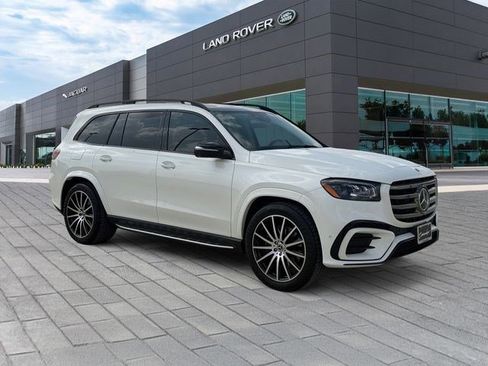 Used 2024 Mercedes-Benz GLS 580 4MATIC w/ Warmth & Comfort Package image 7