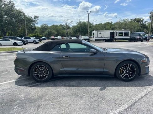 Used 2020 Ford Mustang Premium RWD image 6