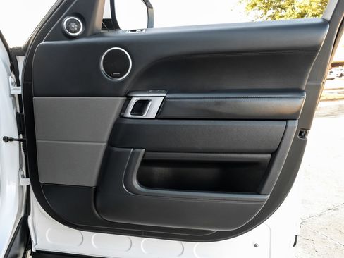 Used 2018 Land Rover Range Rover Sport Supercharged image 50