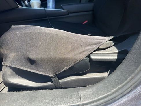Used 2021 Honda Accord LX image 17
