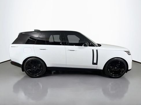 Certified 2025 Land Rover Range Rover SE AWD/4WD image 4