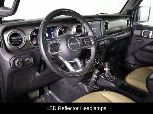 Used 2018 Jeep Wrangler Unlimited Rubicon AWD/4WD image 24