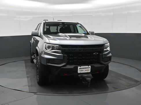 Used 2021 Chevrolet Colorado ZR2 w/ ZR2 Dusk Special Edition image 3