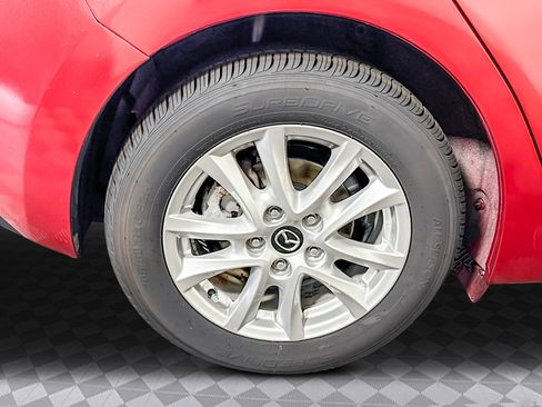 Used 2016 MAZDA MAZDA3 i Grand Touring image 38
