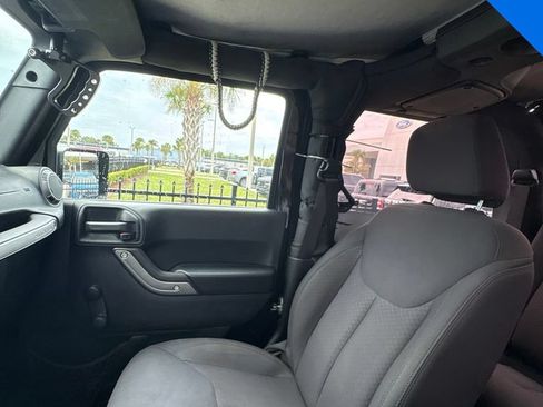 Used 2015 Jeep Wrangler Sport AWD/4WD image 27