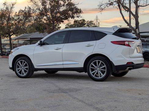 Certified 2023 Acura RDX FWD w/ Technology Package image 6