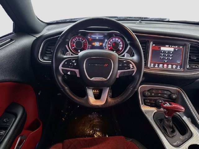 Used 2016 Dodge Challenger R/T Scat Pack w/ Leather Interior Group RWD image 16