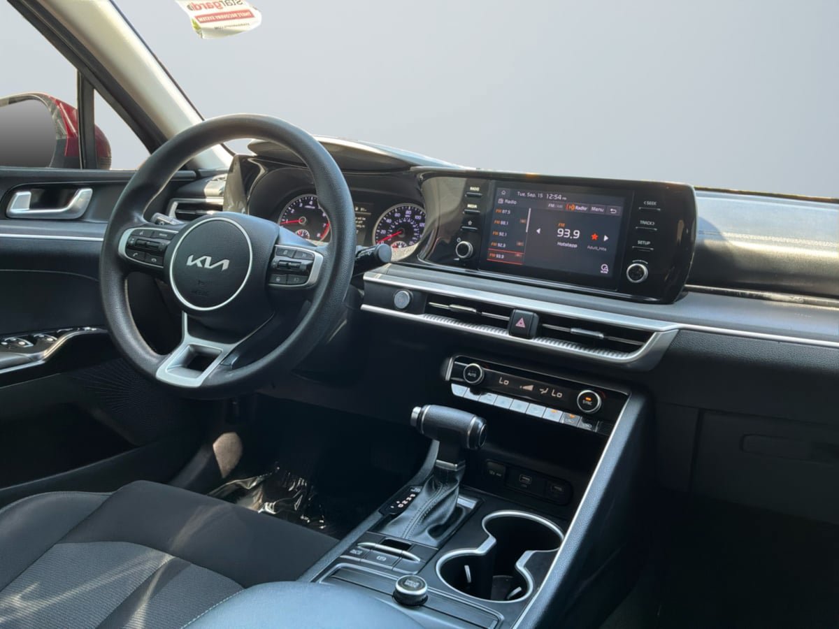 Used 2023 Kia K5 LXS FWD image 14