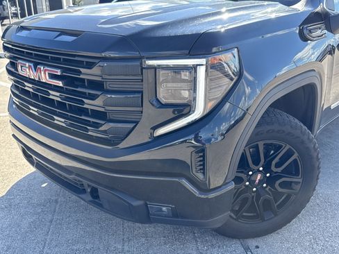 Used 2024 GMC Sierra 1500 Elevation AWD/4WD image 3