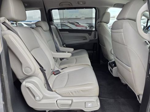 Used 2023 Honda Odyssey Touring image 20