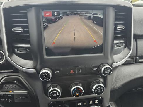 Used 2024 RAM 2500 Big Horn w/ Off Road Package image 23