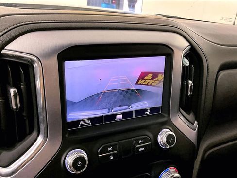 Used 2020 GMC Sierra 1500 SLT image 35
