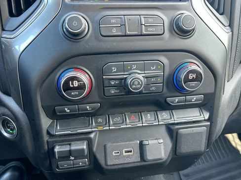 Used 2021 Chevrolet Silverado 1500 RST w/ Z71 Off-Road Package image 23