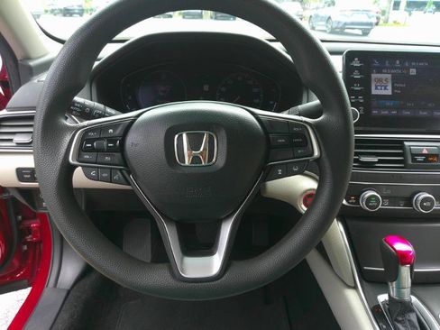Used 2020 Honda Accord EX image 13